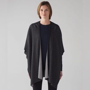 lululemon athletica Black and Gray Reversible Knit Wrap Poncho Style Cardigan